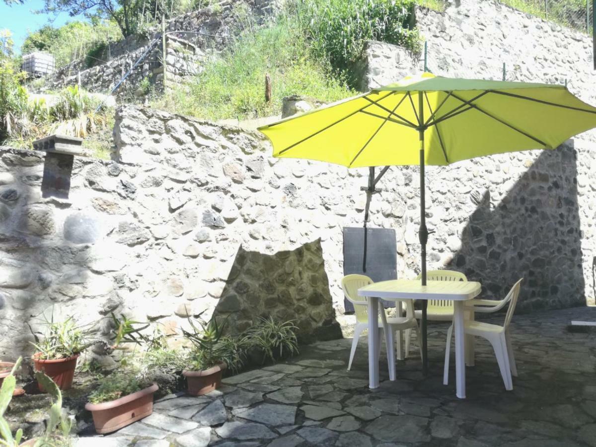 Terrace & Parking - Holiday Home Near Fegina Beach 蒙特罗索阿尔马雷 外观 照片