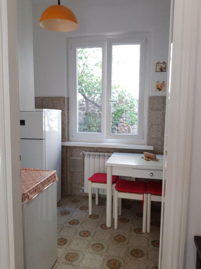 Terrace & Parking - Holiday Home Near Fegina Beach 蒙特罗索阿尔马雷 外观 照片