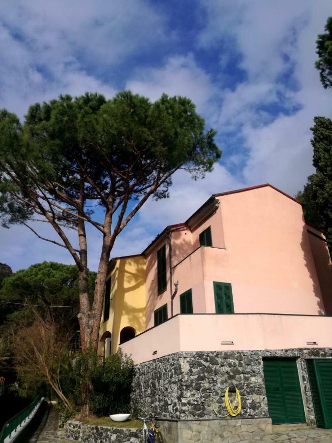 Terrace & Parking - Holiday Home Near Fegina Beach 蒙特罗索阿尔马雷 外观 照片